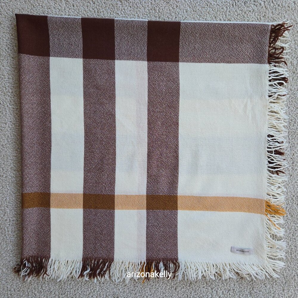 NWOT Burberry Merino Wool Square Scarf with Fringe Tan Brown & Cream